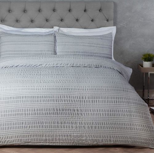 Luxury Marl Stripe Grey Duvet Cover Set - Modern Bedding for Comfort & Style